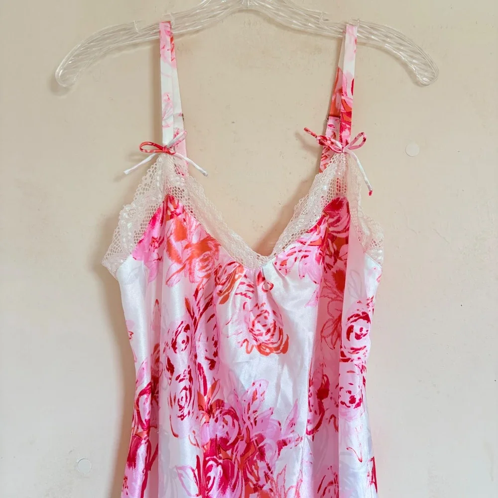 Oscar de la Renta Pink Floral Satin Lace Trim Nightgown Chemise